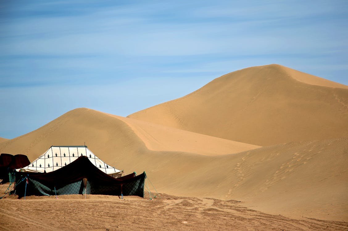 Paisaje beréber del sur de Marruecos en la ruta al Sahara